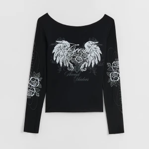 Czarna koszulka z długim rękawem i nadrukiem skrzydeł House