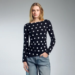 Czarna koszulka z długim rękawem w białe kropki House