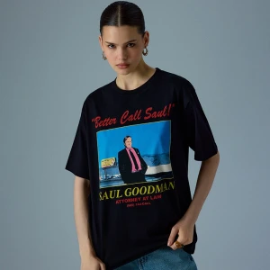 Zdjęcie produktu Czarna koszulka z nadrukiem Better Call Saul House