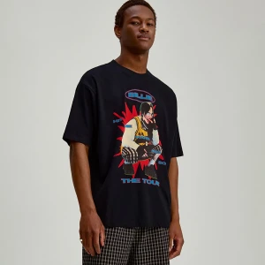 Czarna koszulka z nadrukiem Billie Eilish House