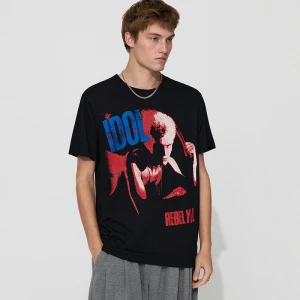 Czarna koszulka z nadrukiem Billy Idol House