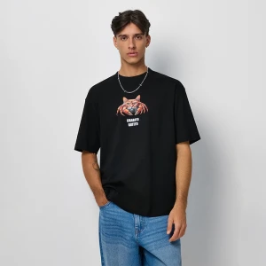 Czarna koszulka z nadrukiem Crabito Gatito House