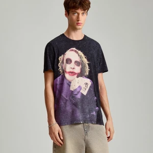 Czarna koszulka z nadrukiem Joker House