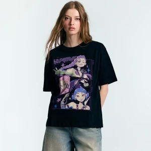 Czarna koszulka z nadrukiem K-Pop Demon Hunters House