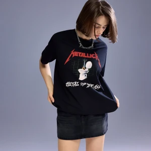 Czarna koszulka z nadrukiem Metallica House