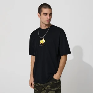 Czarna koszulka z nadrukiem Unproducktive House