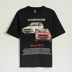 Zdjęcie produktu Czarna koszulka z nadrukiem Volkswagen House