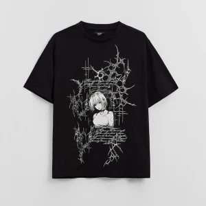 Czarna koszulka z nadrukiem w stylu anime House
