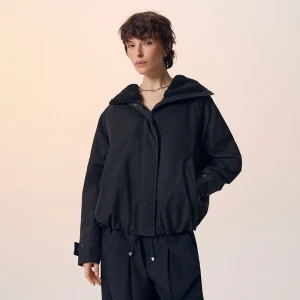 Czarna kurtka bomber z kapturem ninja House