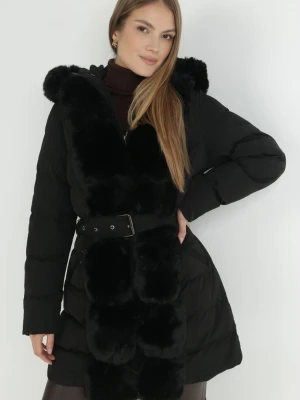 Czarna Kurtka Pikowana z Futerkiem Balmo New Collection