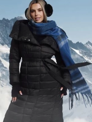 Czarna Kurtka Płaszcz z Szerokim Kołnierzem i Kapturem Wiązana w Pasie Feku ann gissy