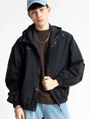 Czarna kurtka przejściowa z kapturem z minimalistycznym nadrukiem Reporter