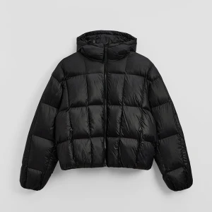 Czarna kurtka puffer z kapturem House