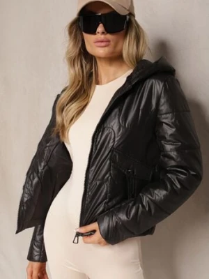 Czarna Kurtka z Kapturem Ozdobiona Pikowaniem Talemi swest