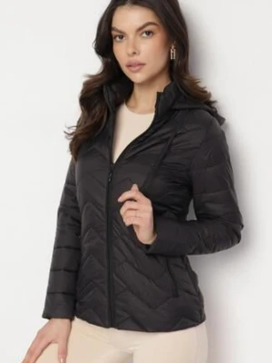 Czarna Kurtka z Odpinanym Kapturem Pikowana Ariobia j.style