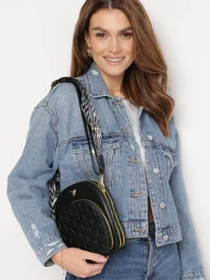 Czarna Mała Torebka Owalna z Ozdobnym Paskiem i Pikowaniem Saeuse