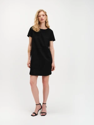 Czarna mini sukienka z imitacji zamszu Top Secret