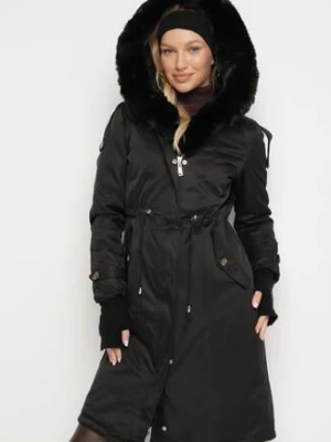 Czarna Nylonowa Kurtka Parka Płaszcz Ozdobiona Futerkiem Faelana swest