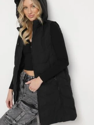 Czarna Pikowana Kamizelka z Odpinanym Kapturem na Suwak Wykończona Sznurkami Zeneria swest