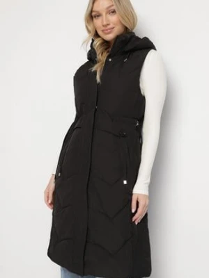 Czarna Pikowana Kamizelka z Odpinanym Kapturem Ściągana w Pasie Asintea emt