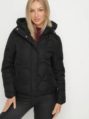 Czarna Pikowana Kurtka z Kapturem i Bocznymi Zdobieniami Ollenea j.style