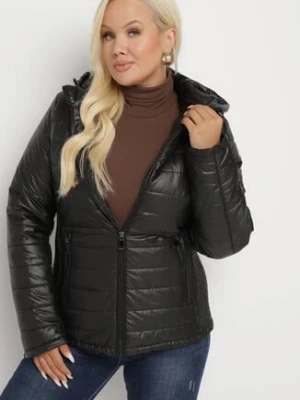 Czarna Pikowana Kurtka z Opinanym Kapturem i Wstawkami z Gumek Terilinde swest