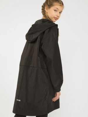 Czarna przedłużana kurtka przejściowa z kapturem typu parka Reporter