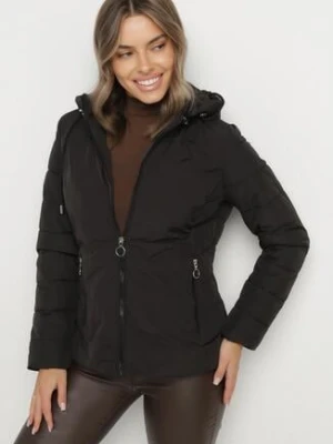 Czarna Przejściowa Kurtka z Pikowanymi Przeszyciami i Odpinanym Kapturem Olunea romee's