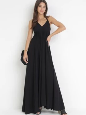 Czarna Rozkloszowana Sukienka Maxi z Wiązaniem na Szyi Cathenia