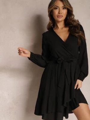 Czarna Rozkloszowana Sukienka Midi z Paskiem w Talii i Kopertowym Dekoltem Gemiora