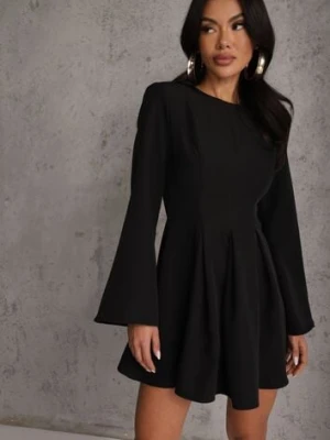 Czarna Rozkloszowana Sukienka VICES z Rozszerzanymi Rękawami Natileza