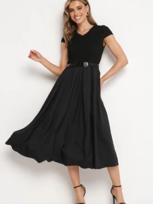 Czarna Rozkloszowana Sukienka z Paskiem z Imitacji Skóry Drinna