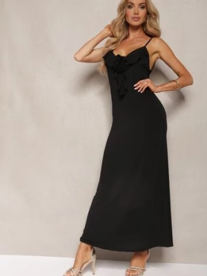 Czarna Sukienka Koktajlowa o Dopasowanym Kroju z Ozdobną Broszką Kwiatkiem i Falbaną Vikassa lovery