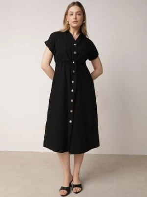 Czarna Sukienka Koszulowa z Bawełną Wiskozą i Ozdobnymi Guzikami Parranes unigirl