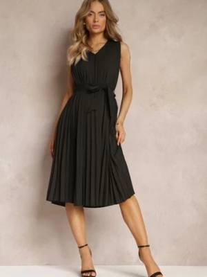 Czarna Sukienka Midi z Plisowanej Tkaniny z Materiałowym Paskiem Eudoxia cflo
