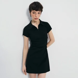 Czarna sukienka mini z kołnierzykiem House