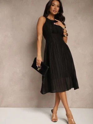 Czarna Sukienka o Rozkloszowanym Kroju z Wiązaniem Zdobiona Tłoczeniem Nimirelle rosa