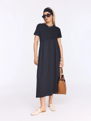 Czarna sukienka z łączonych materiałów TARANKO
