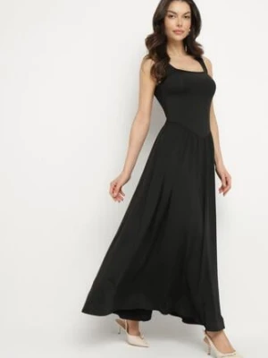 Czarna Sukienka z Wiskozą o Rozkloszowanym Kroju z Kwadratowym Dekoltem Tilvia by swan