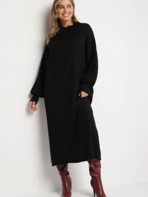 Czarna Sweterkowa Sukienka z Półgolfem i Wiskozą o Pudełkowym Kroju Salithra M&d Fashion