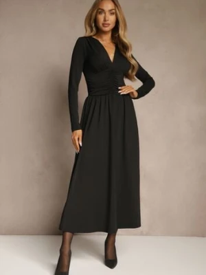Czarna Taliowana Sukienka Longsleeve z Wiskozą z Marszczeniem i Dekoltem V Elirie