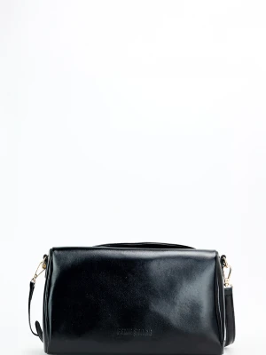 Czarna Torebka Crossbody Połysk LAURELLA