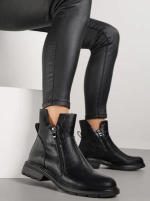 Czarne Asymetryczne Botki Zdobione Suwakiem i Wycięciami w Cholewce Balles m.daszynski