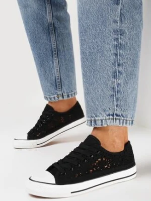 Czarne Ażurowe Trampki z Cholewką Przed Kostkę Iilira