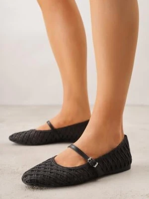 Czarne Balerinki Ozdobione Ażurowym Motywem i Paskiem Nonaniassi