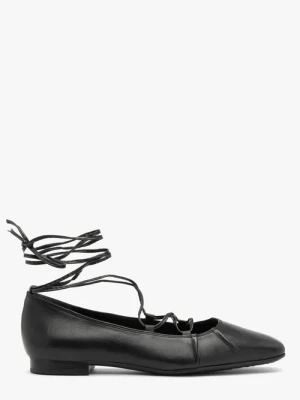 Czarne baleriny z wiązaniem wokół kostki Ryłko