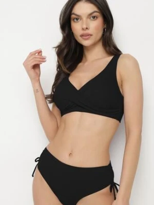 Czarne Bikini Majtki Typu Figi i Biustonosz z Ozdobnym Wiązaniem Kinnavia swest