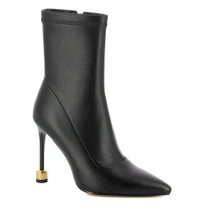 Czarne botki damskie CARINII B10539-E50-000-000-000