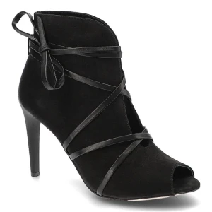 Botki damskie Carinii, eleganckie na szpilce, czarne, B3564_-360-E50-000-B16