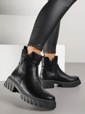 Czarne Botki do Kostki na Tłoczonej Podeszwie Zdobione Suwakiem Vodvire m.daszynski